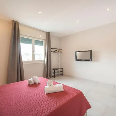Mestre Suite Apartamento